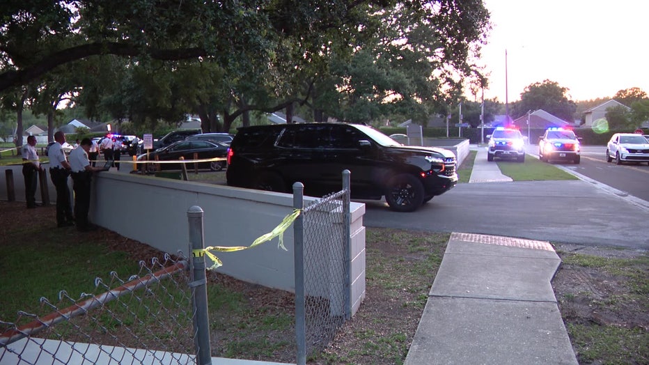 A woman died and a man was hurt after Hillsborough County deputies say a dispute led to both people getting stabbed at Country Run Park.