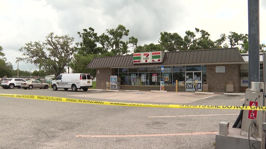 The Sarasota County Sheriff's Office says a man robbed 7-Eleven off Honore Ave. early Tuesday.