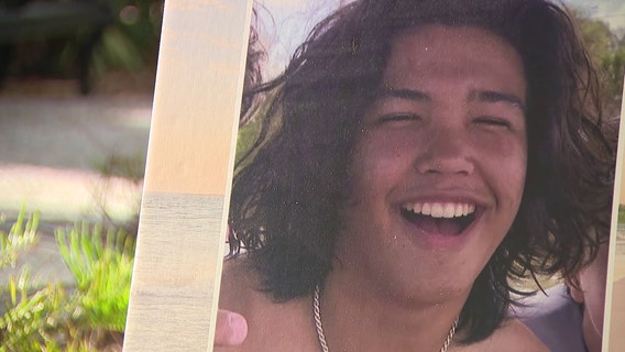 Community pushes for justice in death of Manatee High School wrestler