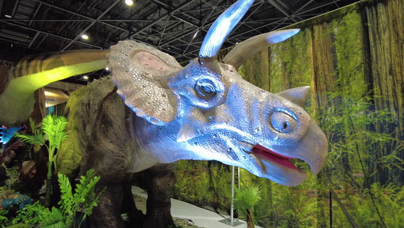 Jurassic Quest brings life-sized dinosaurs to Tampa fairgrounds this weekend