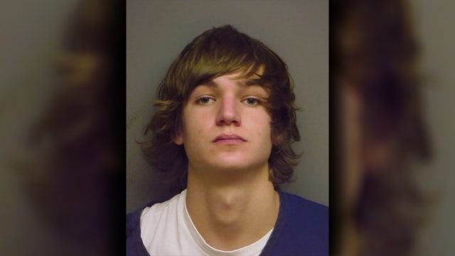 Son arrested after accidentally shooting, killing father in Bradenton: Investigators