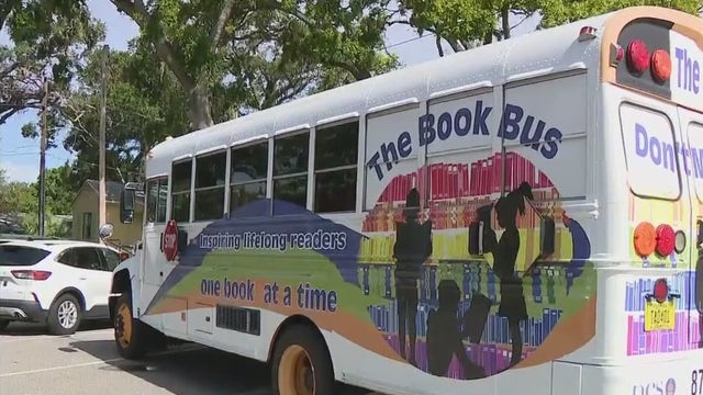 Summer reading gets a jump-start from The Book Bus
