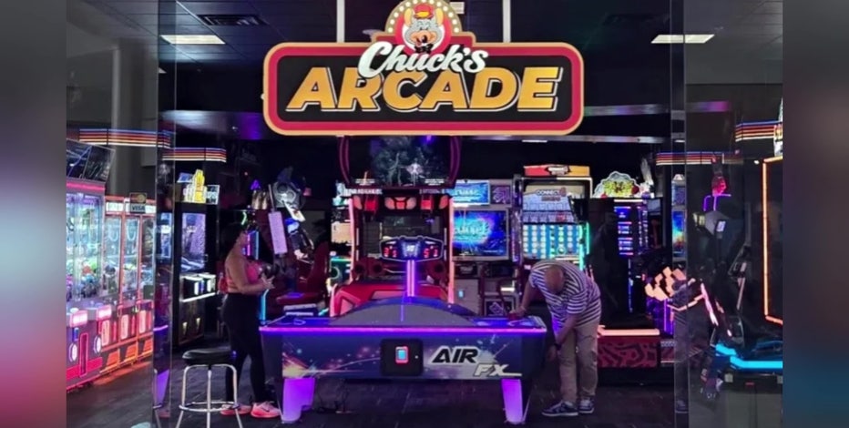 Chuck's Arcade opens in St. Pete, 1 of 10 in the country | FOX 13