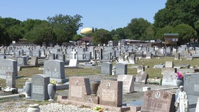 Unmarked graves feared as development looms beside historic Tampa cemetery