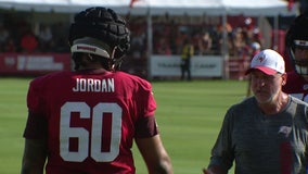 Offensive lineman named Michael Jordan playing for the Buccaneers: 'Can't play basketball'