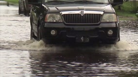 St. pete police warning drivers cruising through flooded streets can be ticketed