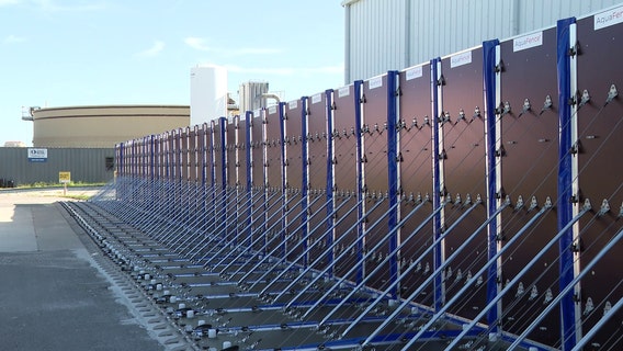 Crews install AquaFence around St. Pete’s most critical lift station