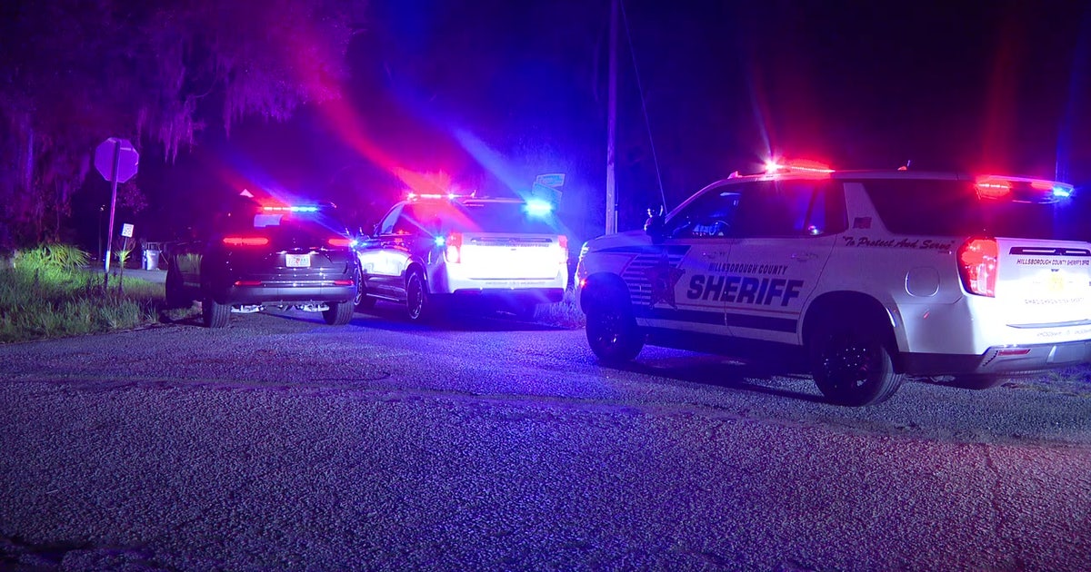 Suspect shot while assaulting woman outside home: HCSO | FOX 13 Tampa Bay