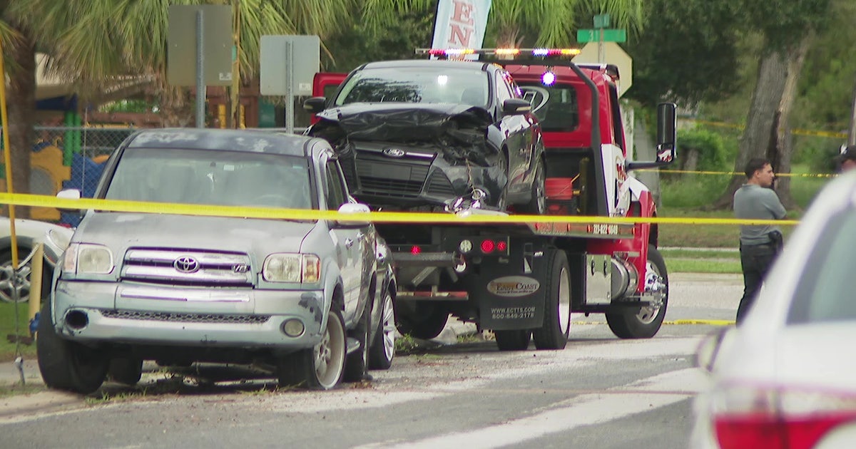 Man dies after being shot in car with child inside: SPPD | FOX 13 Tampa Bay