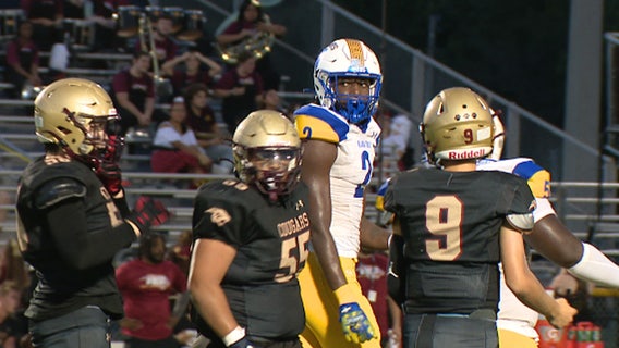 Gibbs High School has the tallest wide receiver recruit in the country