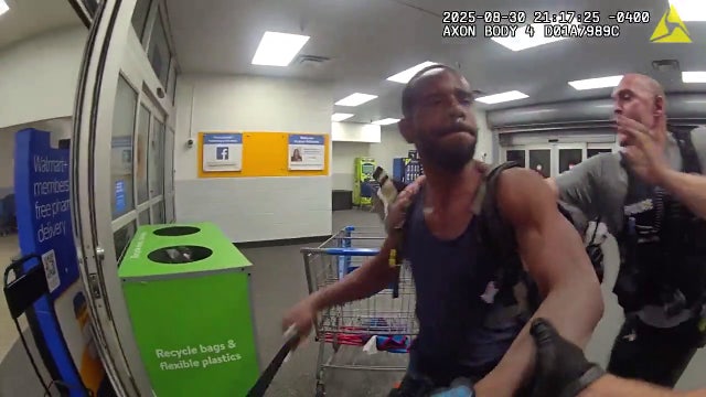 Florida man caught on bodycam video swinging machete at police officer at Walmart