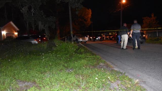 Bradenton police investigating homicide after woman dies at scene of crash