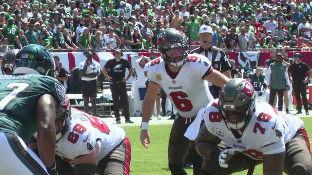 Bucs and Eagles meet Sunday in battle of undefeated teams