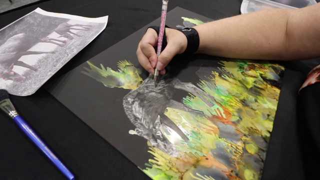 Bartow artist creates intricate pieces with thousands of little scratches