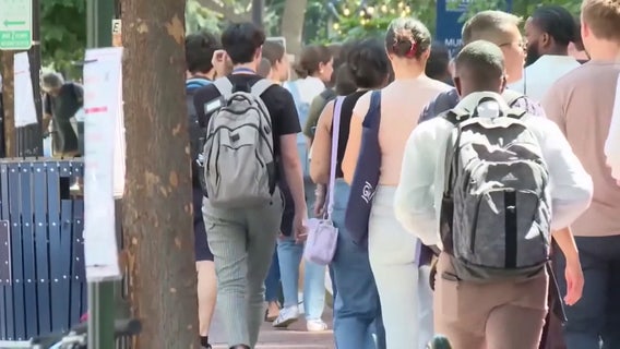 College and Career Centers in Pinellas high schools help students, families navigate FAFSA process