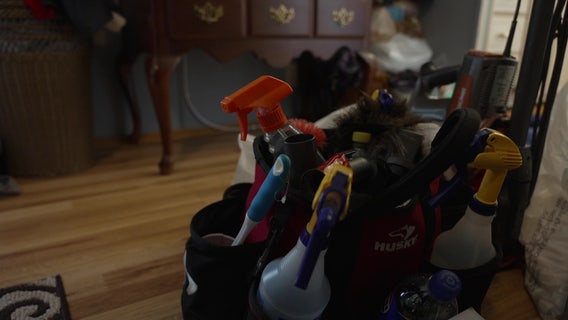 Non-profit cleans homes for veterans and cancer patients in honor of founder's brother: 'One less burden'