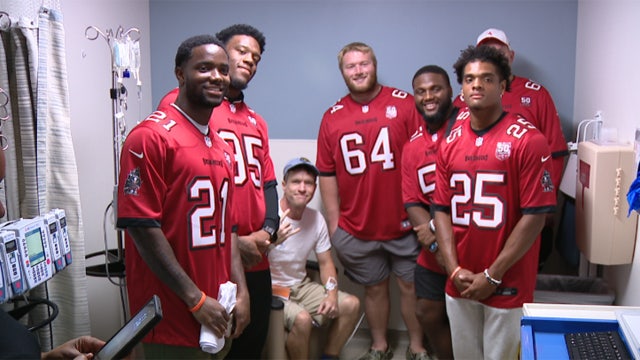 Bucs rookies visit Moffitt Cancer Center to meet patients, kids