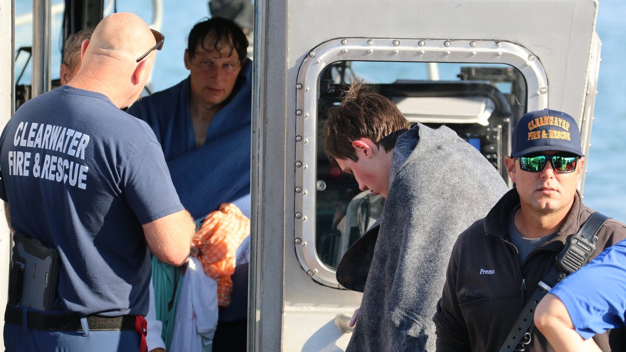 Florida men found alive after clinging to capsized boat for 20 hours off Clearwater coast: Police
