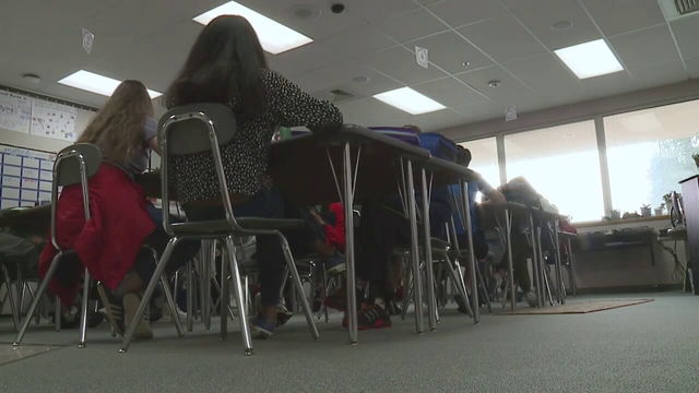 'Connected Manatee' pilot program to help connect struggling families with resources at school