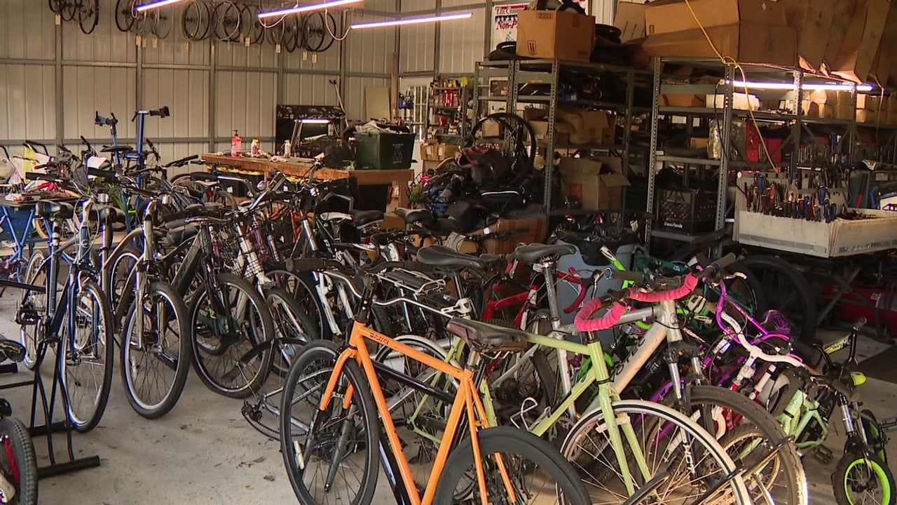 Bay Area organizations see growing need for bicycle donations during the holiday season
