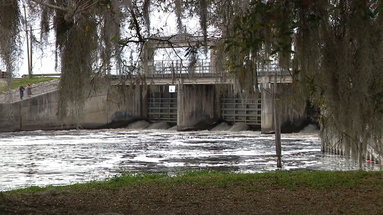 Florida lawmakers debate future of Ocklawaha River and aging Rodman Dam