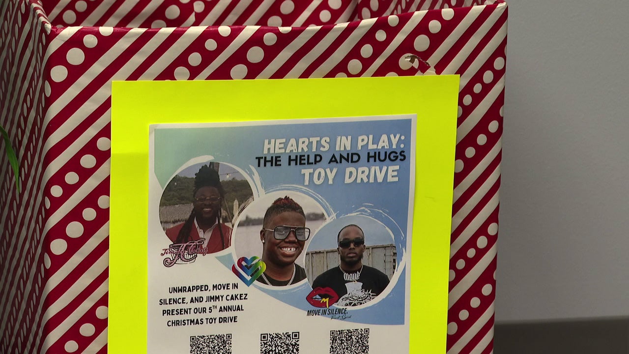 Clinical social worker behind Manatee County toy drive helping make Christmas brighter for foster youth