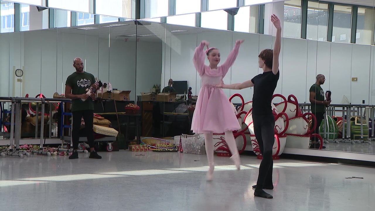 More than 200 ballet students prepare for 'The Nutcracker' at Straz Center
