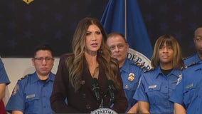 Kristi Noem presents $10K bonus checks for TSA officers at TPA