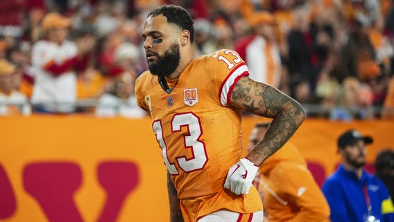 Bucs' receiver Mike Evans returns a man on a mission after broken collar bone
