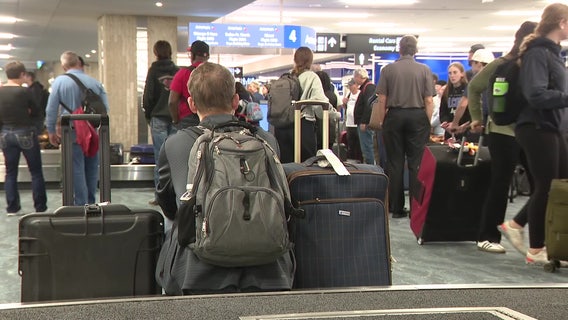 Holiday travel surge underway with calmer airports on Christmas Day
