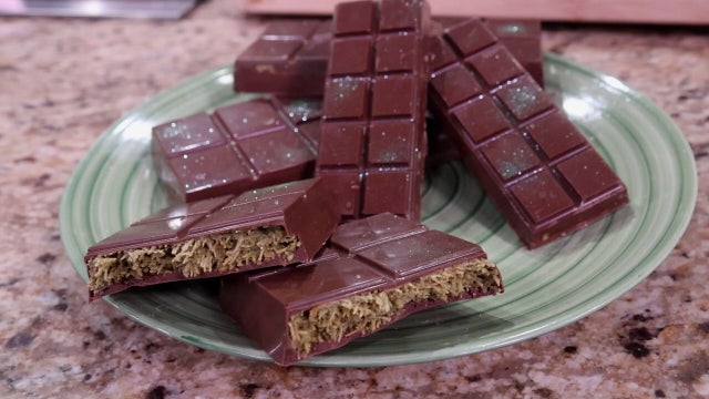 Holiday DIY: Here's how you can make Dubai-style chocolate