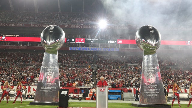 Legendary Buccaneers radio broadcaster Gene Deckerhoff to retire after 2025 season