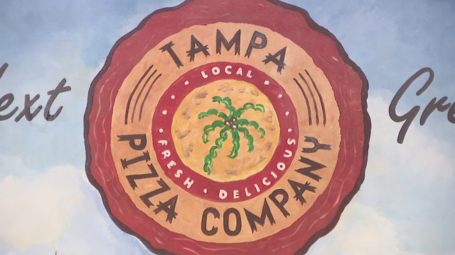 Deep dish Chicago style pizza in downtown Tampa