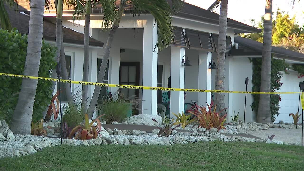 Teenager finds 4-year-old brother stabbed to death, mother injured inside St. Pete home: Police