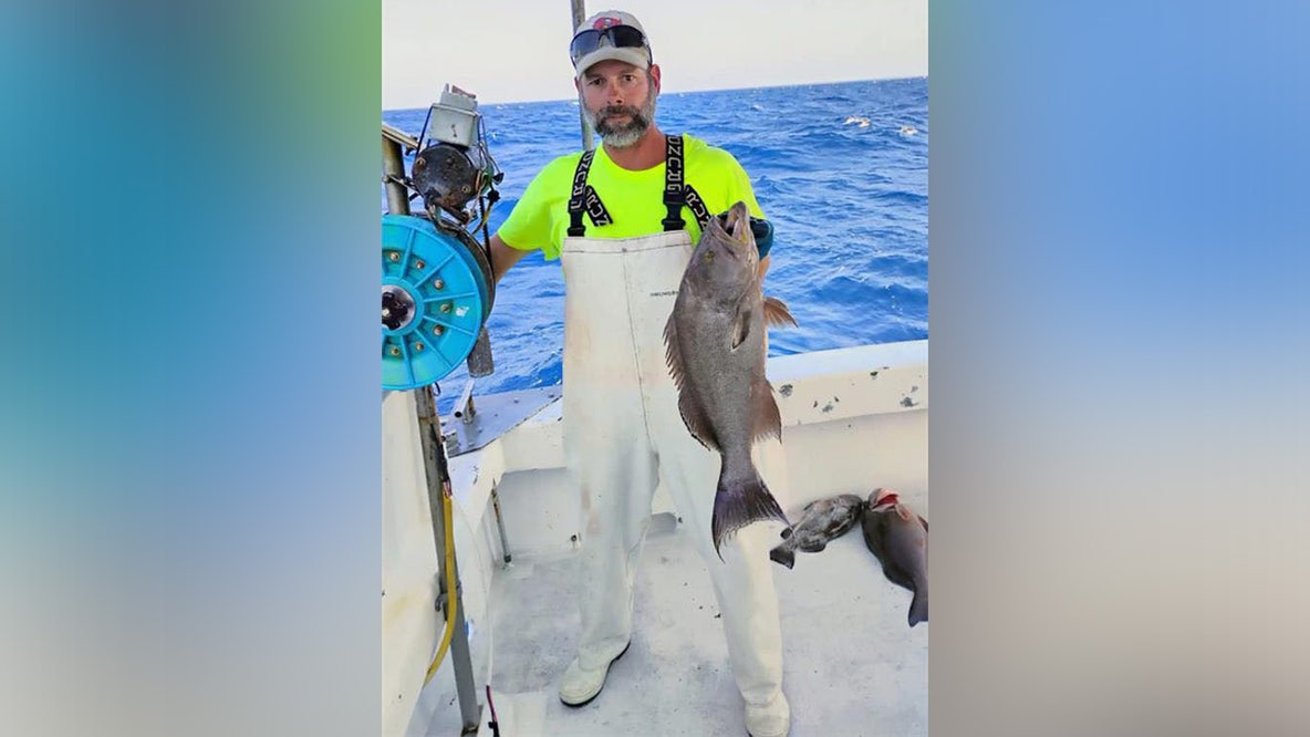 U.S. Coast Guard searching for missing fisherman over 80 miles west of Anclote