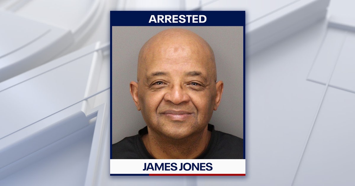 Corrections officer arrested for allegedly assaulting inmate being treated at hospital