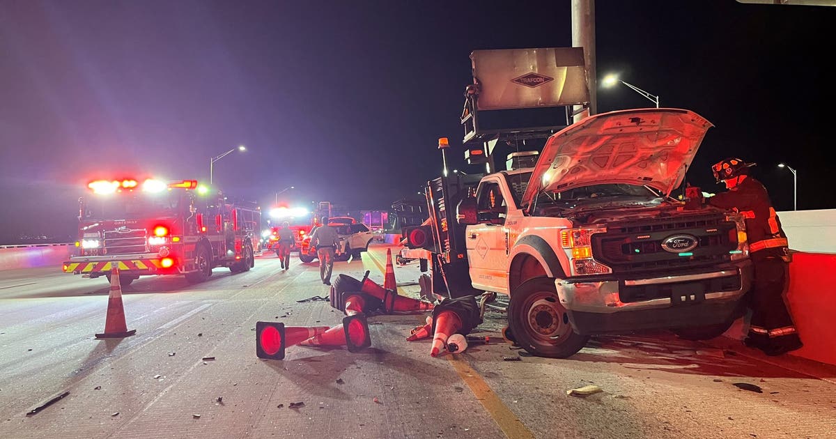 Driver killed, construction workers injured in crash on Howard Frankland Bridge: FHP
