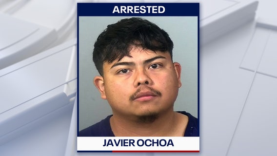 Bradenton hit-and-run crash leaves pedestrian dead, motorcyclist arrested