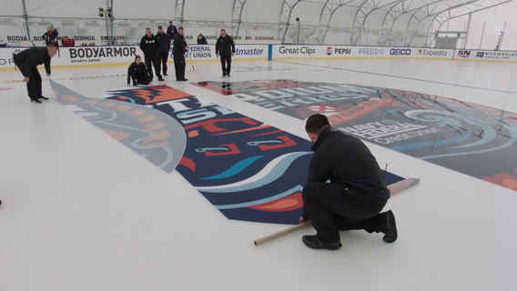 Lightning, Bruins to face off in Tampa's first outdoor NHL game