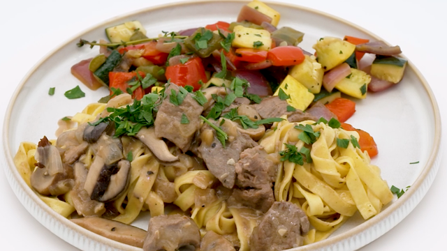 Dinner DeeAs recipe: Beef Stroganoff
