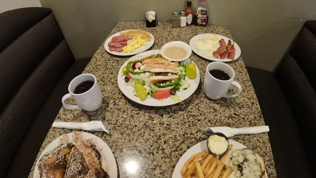 Family is their middle name, and this Clearwater diner treats every customer that way