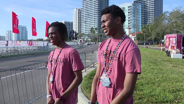 Teens who saved woman from house fire honored as community heroes in Children's Gasparilla Parade