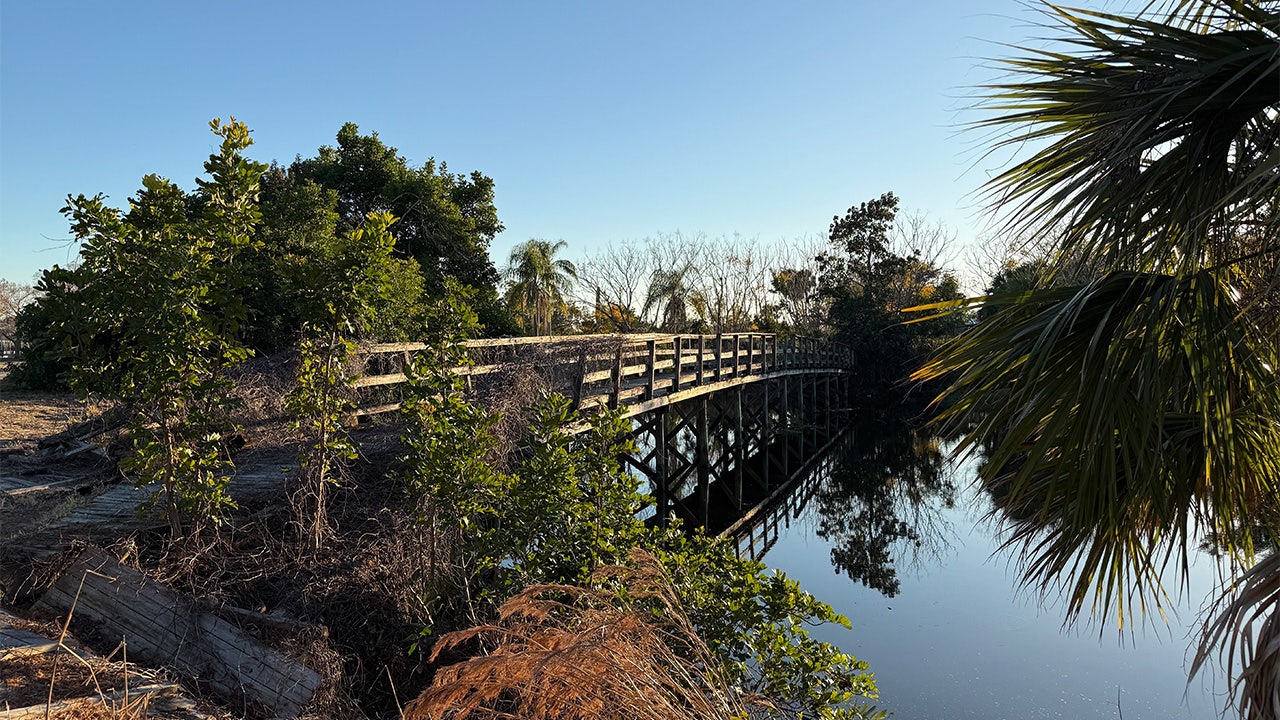 Sarasota County leaders to vote on whether to buy former Gulf Gate Golf Course land