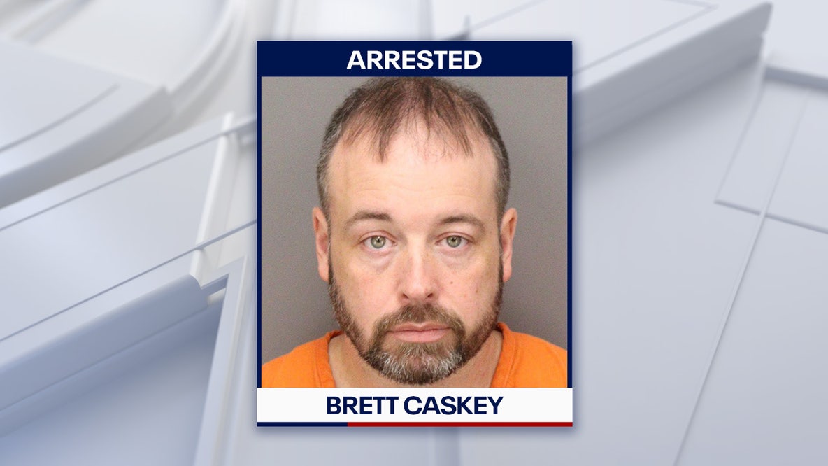 Pinellas Park teacher, coach accused of lewd or lascivious conduct with students