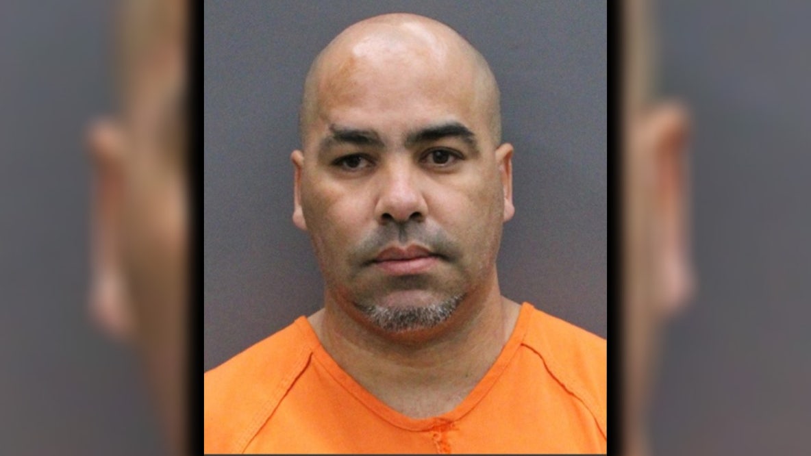 Driver involved in Hillsborough crash accused of stealing gold chain from victim, threatening with bat