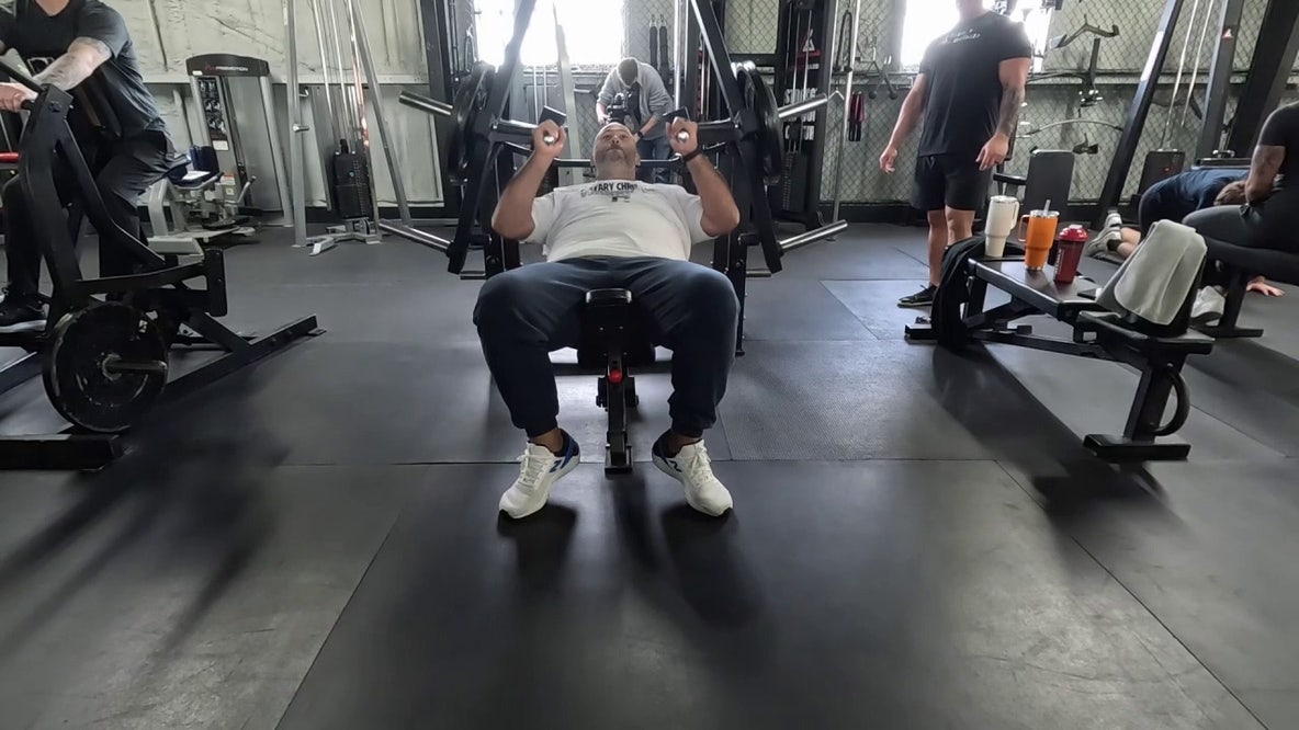 Tampa father shares 150-pound transformation in new book: ‘Not done yet’