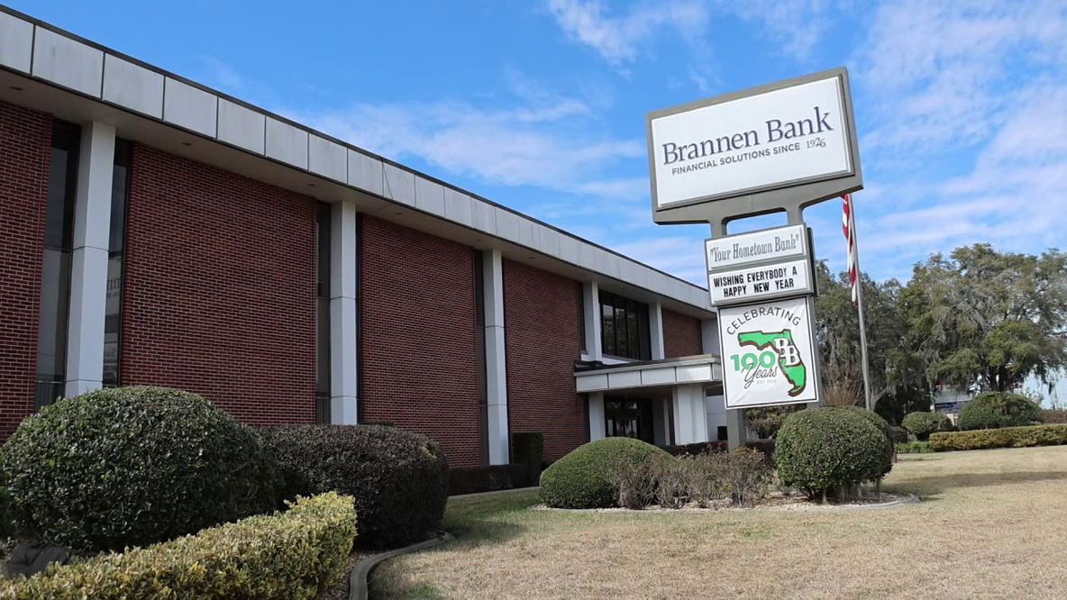 Family-owned Brannen Bank turns 100 by keeping it personal