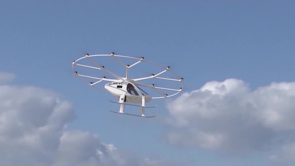 St. Petersburg plots course for 'air taxis' at Albert Whitted Airport, task force delivers roadmap