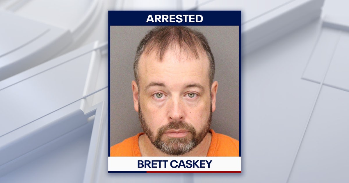 Pinellas Park teacher, coach accused of lewd or lascivious conduct with students