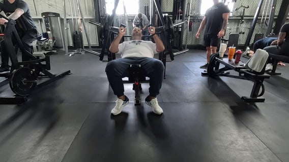 Tampa father shares 150-pound transformation in new book: ‘Not done yet’